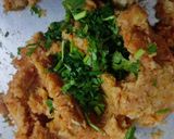 A picture of step 2 of Aloo Paratha.