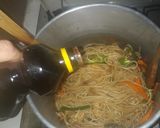 Foto del paso 9 de la receta: Tallarines salteados tipo wok