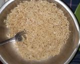 Foto langkah ke 1 dari resep Sosis gulung indomi.