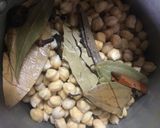 पंजाबी सूखे छोले विध गार्लिक नान (punjabi chole with garlic naan) रेसिपी चरण 2 फोटो