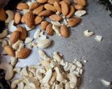 धनिया पंजीरी(dhaniya panjiri recipe in hindi) रेसिपी चरण 1 फोटो