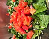 A picture of step 3 of Simple spinach salad.