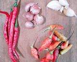 Foto langkah ke 1 dari resep "OSENG-OSENG KULIT BUAH NAGA".