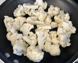 A picture of step 3 of Crusty Baked Shells and Cauliflower.
