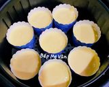 Hình bước làm 1 của món Bánh cupcake bông lan trứng muối phô mai chà bông sốt dầu trứng