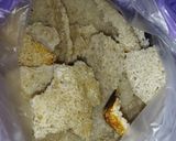 Foto langkah ke 1 dari resep Intip (Nasi Kerak/Keron) Goreng Gurih.