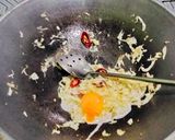 Foto langkah ke 4 dari resep Orek kol telor.