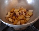 A picture of step 3 of Green Amaranth Radish Stir Fry.