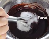 รูปขั้นตอนการทำที่ 3 ของ Molten chocolate cake เค้กช็อกโกแลตสุดชุ่มฉ่ำ