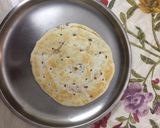 A picture of step 2 of Masala dosa.