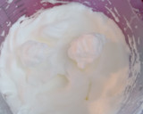 Foto del paso 1 de la receta: Brazo gitano de fresas con nata