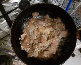 Foto del paso 3 de la receta: Pollo al champiñón con papas doradas