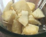 Foto del paso 1 de la receta: Licuado de Ananá y Lima