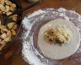 Foto del paso 6 de la receta Empanadas muy fáciles de pollo al horno