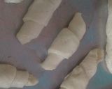 صورة لخطوة 5 من وصفة كرواسون بكل طريقه