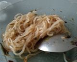 Foto langkah ke 3 dari resep Mie shirataki goreng sambal matah.