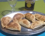 Foto del paso 7 de la receta: Empanadas de carne cortadas a cuchillo