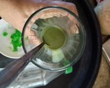 Foto langkah ke 2 dari resep Matcha Sparkle.