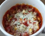 A picture of step 3 of Mug Pizza !!.