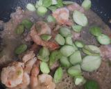 รูปขั้นตอนการทำที่ 4 ของ ผัดสะตอกะปิกุ้ง+ หมูสามชั้น