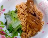 รูปขั้นตอนการทำที่ 9 ของ มาม่าต้มยำน่องไก่