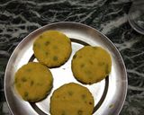 A picture of step 2 of Aloo tikki burger.