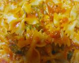 A picture of step 7 of Farfalle with tomato sauce.