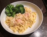 A picture of step 3 of 6 minute Salmon Broccoli pasta.