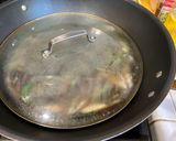 A picture of step 2 of Roasted Mussels with Garlic-Butter Crumbs.