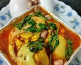 A picture of step 3 of Egg Curry in peanuts khus khus gravy.