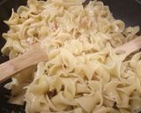 A picture of step 3 of Pasta With Smoked Salmon and Pistachio Nuts.
