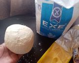 A picture of step 2 of Round doughnut.