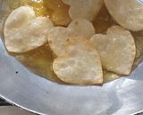 A picture of step 2 of Fried Spring Roll Sheets/Kaukau.#Theme Challenge.