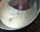 A picture of step 2 of Creamy Fruit Canepè.