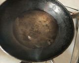 A picture of step 2 of Leftover Roti Chewada.