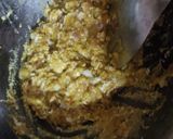 A picture of step 1 of Egg bhurji.
