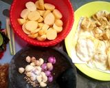 Foto langkah ke 1 dari resep Telur Ceplok bumbu simple.