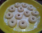 Foto langkah ke 5 dari resep Donat Montok (ditambah madu).