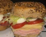 Foto del paso 1 de la receta: Sándwich de bagels 🥯