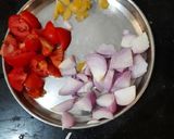 A picture of step 4 of Paneer tikka masala.