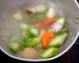 รูปขั้นตอนการทำที่ 7 ของ แกงจืดบวบไก่สับ