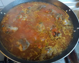 Foto del paso 5 de la receta: 🇪🇸 Arroz en paella con conejo y alcachofas 🇪🇸