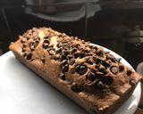 Foto del paso 9 de la receta: Budín de vainilla y budín de chocolate con chips de chocolate🥧