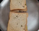 A picture of step 4 of Aloo toast sandwich.