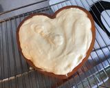Une image de l'étape 10 de Gâteau scintillant saint Valentin à la noix de coco et vanille.