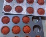 A picture of step 2 of Red velvet cup cake.