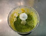 Une image de l'étape 5 de Sauce salade à la coriandre, framboise et oignon rouge.