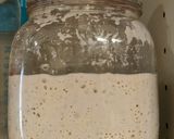 Foto del paso 1 de la receta: Pan redondo con masa madre (1 kg)