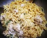 รูปขั้นตอนการทำที่ 4 ของ มาม่ารสเผ็ดเกาหลีหมูสับกับยอดอ่อนถั่วเขียว