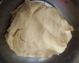 Foto langkah ke 3 dari resep Thumbprint strawberry jam cake.